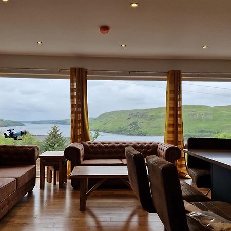 Luxury Cottage With Stunning Views By Fairy Pools 4 Carbost  Kültér fotó