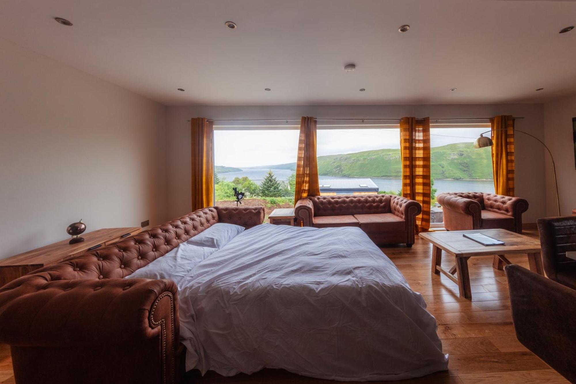 Luxury Cottage With Stunning Views By Fairy Pools 4 Carbost  Kültér fotó